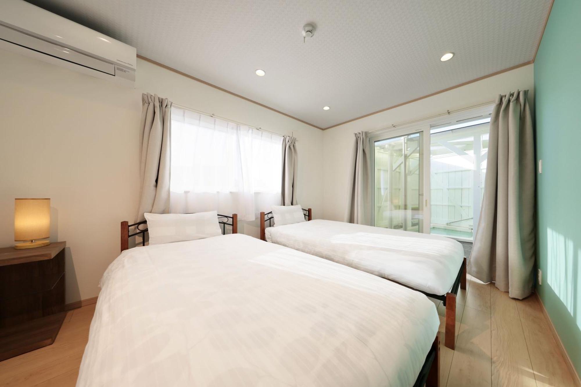 Villa Crystal Besso Shirahama Zimmer foto